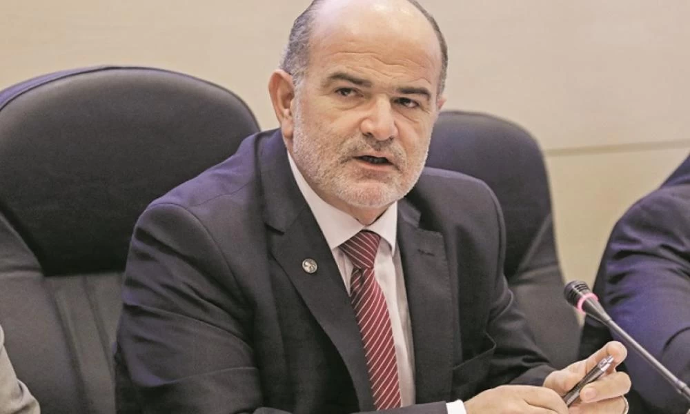 Καββαθάς: "Άργησε το άνοιγμα των μικρομεσαίων επιχειρήσεων"